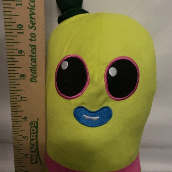 Dreamworks Trolls World Tour Toy Factory Mr. Dinkles 12”Biggie Worm plush - Picture 3 of 6